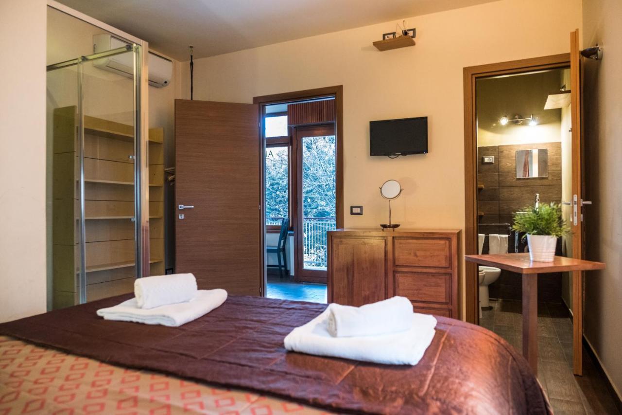 Aida Charming Rooms โรม ภายนอก รูปภาพ